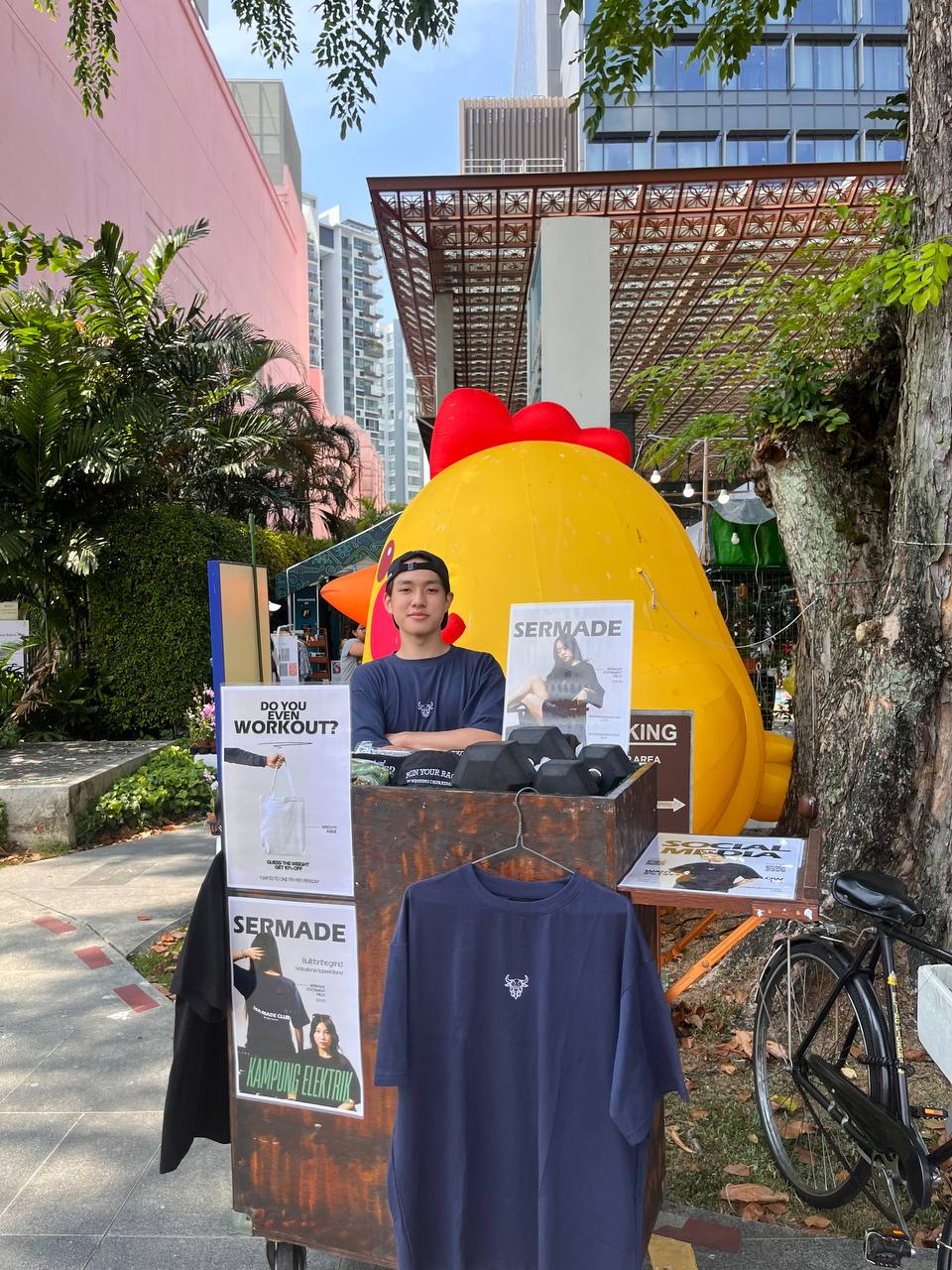 Sermade pop-up booth